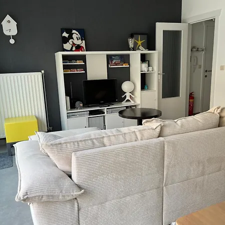 Appartamento De Zwaluw 3 *