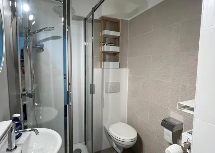 De Zwaluw 3 Apartman *